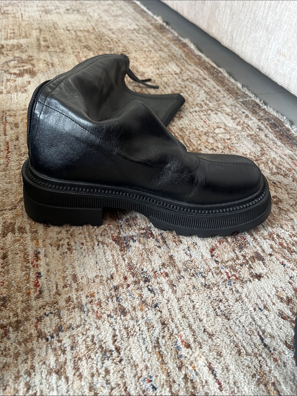 Women's Black Over-the-Knee Leather Boots - Picture 7 of 7
